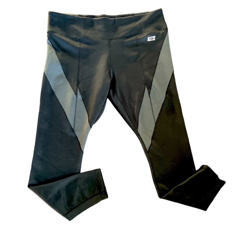 NWT! NIKE THERMA-FIT TRAINING PANTS IN BLACK. Size XXL